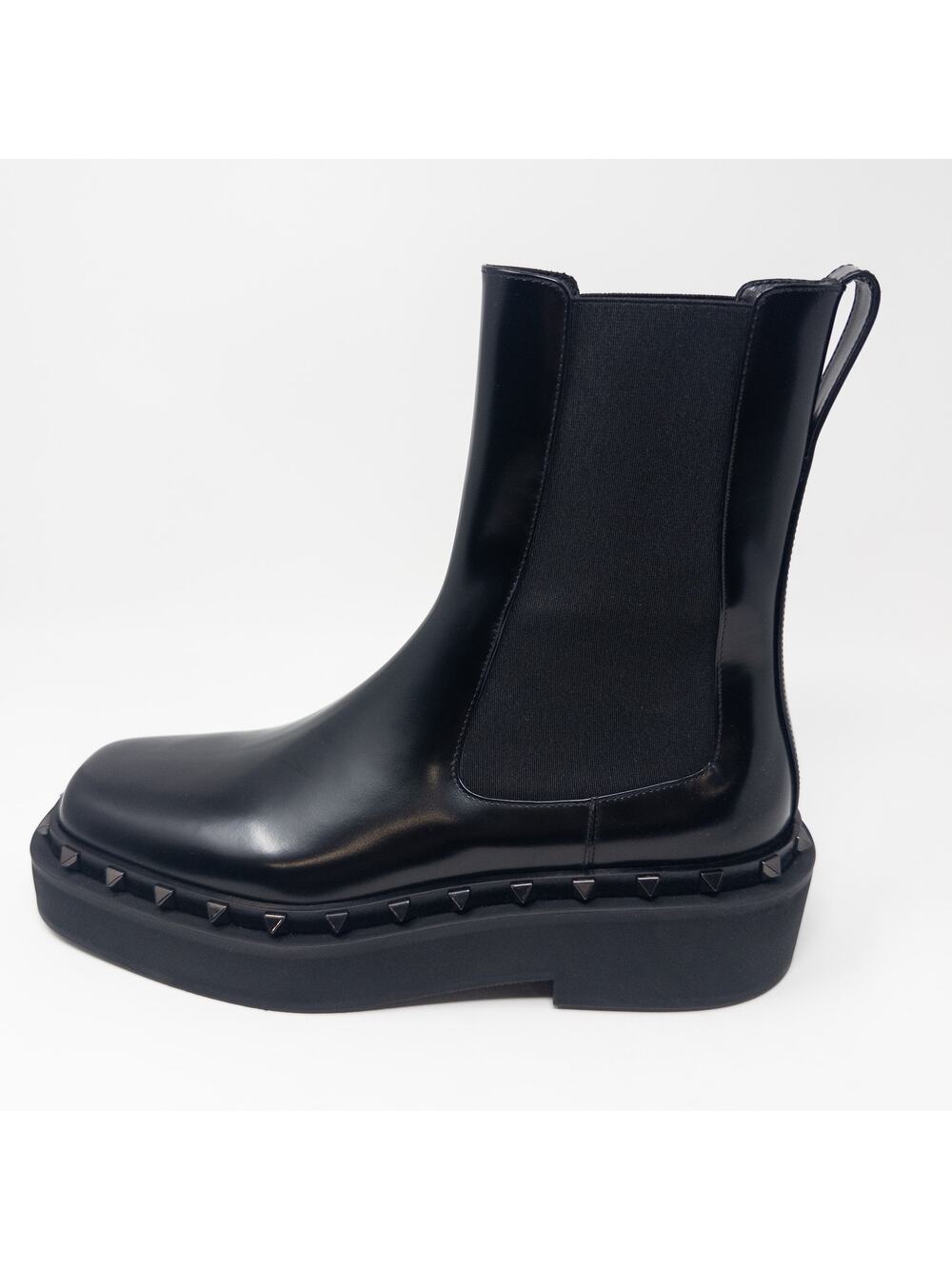 Valentino Garavani Rockstud M-Way Beatle Chelsea Platform Boots Black Size 40